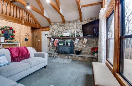 Gouldsboro House | Fire Pit and Community Perks Gouldsboro Cabin!