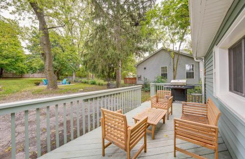 St. Charles House | Fire Pit and Grill Family Home on Fox River Trail!
