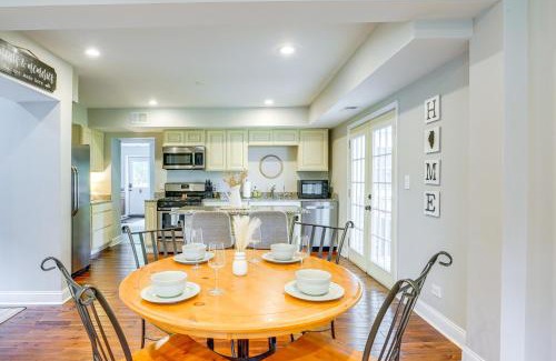 St. Charles House | Fire Pit and Grill Family Home on Fox River Trail!