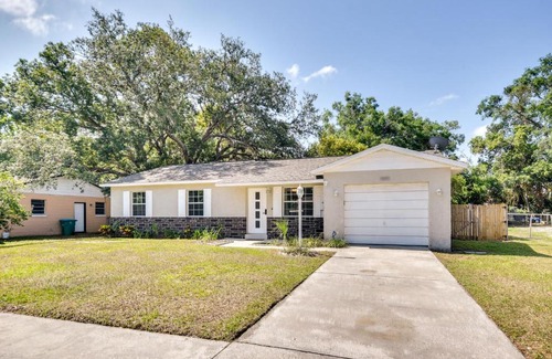 Longwood House | Fire Pit and Private Yard Family Home in Longwood!