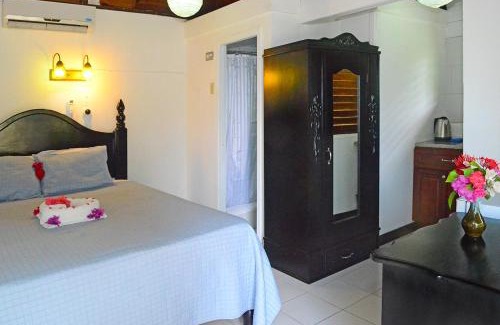 Negril Hotel | Firefly Beach Cottages