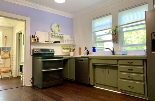 Winchester House | FIREFLY FARMHOUSE IN NOSTALGIC PASTORAL SETTING