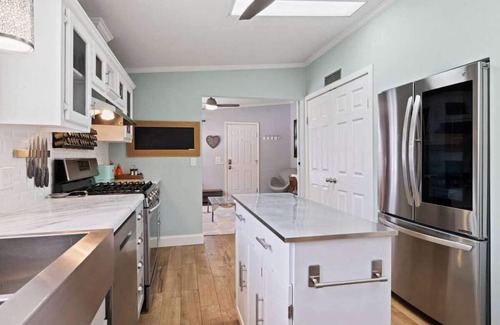 Woodfin House | Firefly House near Asheville w/fire pit, dedicated workspace, fast internet, free Biltmore Pass