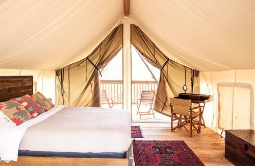 South Hill Cabin | Firelight Camps