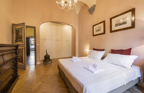 Santa Croce Apartment | Firenze Rentals Deluxe Apartment Palmieri