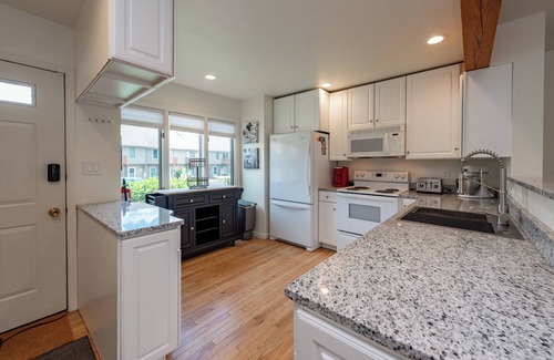 McHenry House | Fireplace, A/C & Views by Wisp Mountain