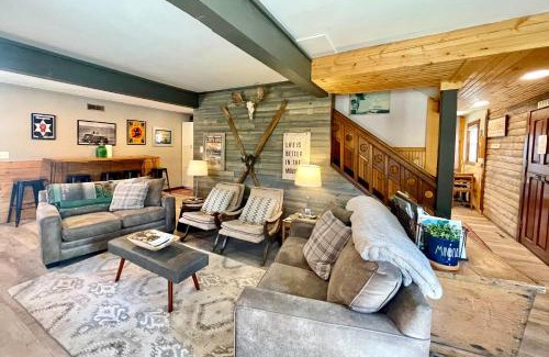 Historic District Bed & Breakfast | Fireside Inn & Hostel