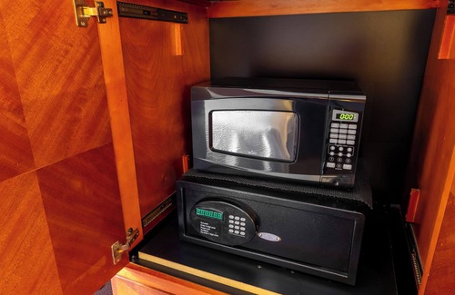 West Lebanon Hotel | Fireside Inn & Suites West Lebanon