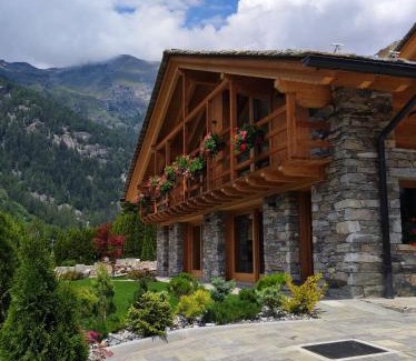 Gressoney-Saint-Jean Hotel | Firnelicht