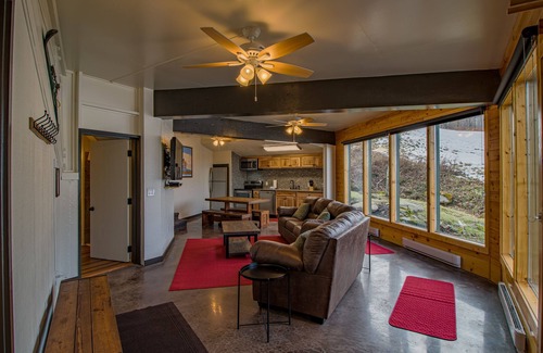 Sugar Mountain House | 'First Chair Vista' - Walk Directly onto Slopes!