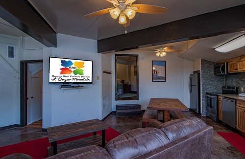 Sugar Mountain House | 'First Chair Vista' - Walk Directly onto Slopes!