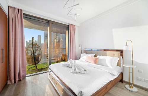 Downtown Dubai Apartment | FIRST CLASS 2BR with full BURJ KHALIFA and FOUNTAIN VIEW