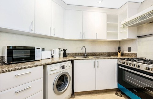 Dubai Apartment | FIRST CLASS | 1BR | Chic Luxury Living
