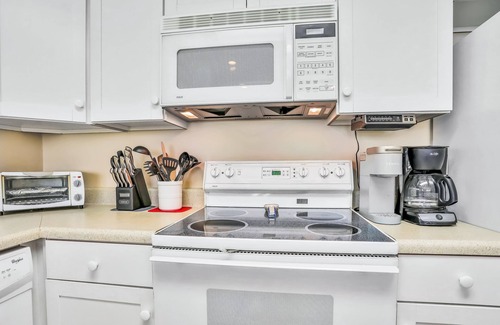 Ocean View Halifax Estates Condo | First Floor Condo with Shared Pool, High-Speed WiFi, Central AC, and Ocean Views