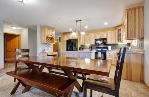 Arkdale Apartment | First Floor 3 BR Condo, Northern Bay Golf Course