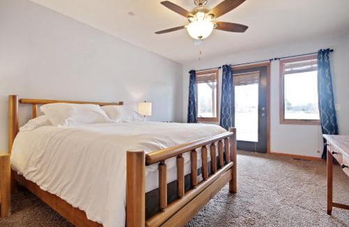 Arkdale Apartment | First Floor 3 BR Condo, Northern Bay Golf Course