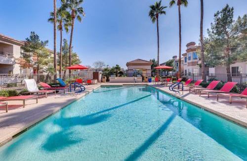 Gilbert Apartment | First-Floor Condo with Pool Access in Mesa!