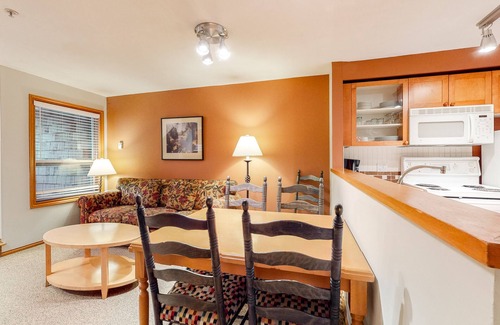 Village North Condo | First-floor, side-by-side suites with pool, hot tub & gym - walk to lifts