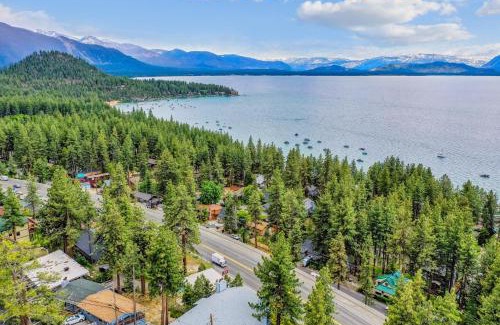 Zephyr Cove Apartment | First level studio Unit #7 close to everything bike, ski, swim Zephyr Cove!