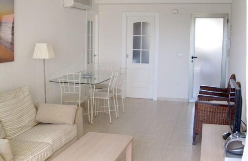 Molinell Apartment | FIRST LINE BEACH APARTMENT WITH SEA VIEWS. WIFI.