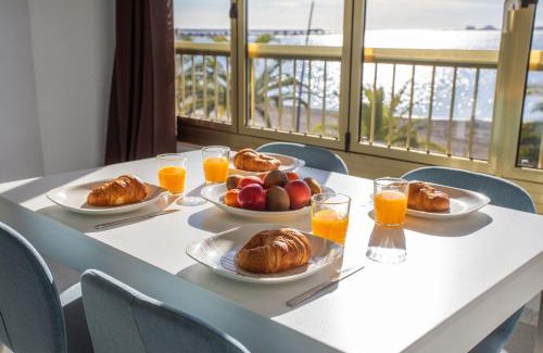 Molino del Chirrete Apartment | First line 3 bedroom apartment with beautiful views of the Mar Menor