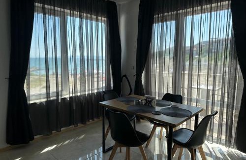 Kavarna Apartment | First Line On The Beach Cosy Sea Paradise Apartments
