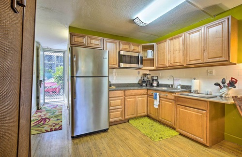 Historic Kailua Village Condo | First Responders Book With Us - Kona Islander Inn!
