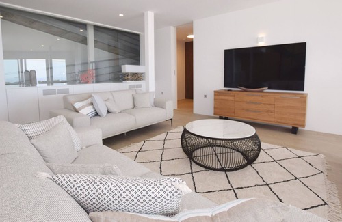 Atlanterra Ski Chalet | First Villa Passivhaus in La Cala de los Alemanes with pool, 5 bedrooms