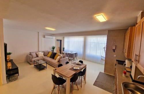 Leixões Apartment | Firstfloorby22