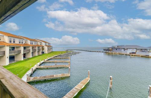 Harbor Oaks Apartment | Fish and Swim Waterfront Rockport Condo with Views!