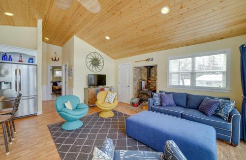 Newaygo House | Fish, Hike and Hunt Lakeside Newaygo Cottage