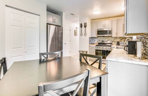 North Little Rock House | Fish, Hike & Relax: North Little Rock Gem w/Yard