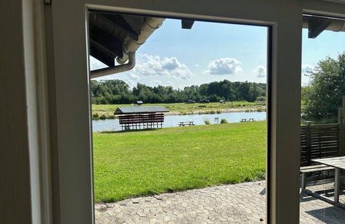 Bylderup-Bov House | Fish Lake House - By the Water -Lake & Stream -Beautiful Nature -Family Friendly