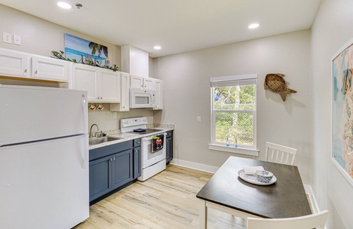Fulton Apartment | Fish & Swim On-Site: Resort Retreat in Rockport!