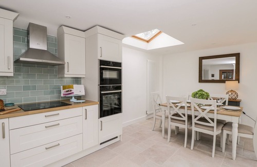 Weymouth Cottage | FISHERBRIDGE COTTAGE, family friendly, with open fire in Weymouth