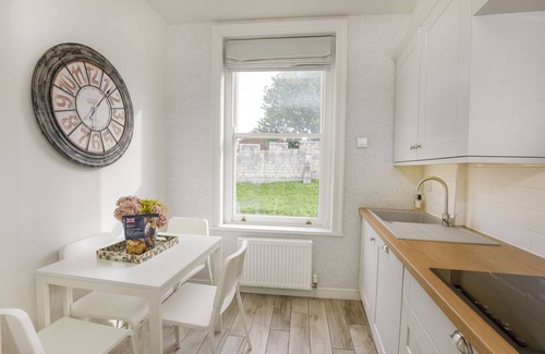 York Cottage | Fishergate Town House - sleeps 6 guests in 3 bedrooms