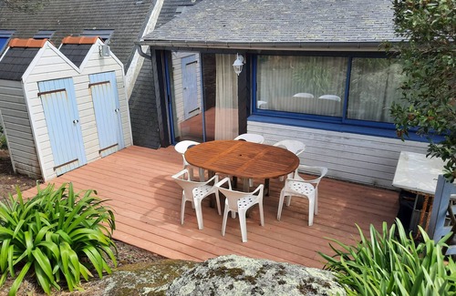 Tregastel House | Fisherman's cottage nestled in the rocks of Trégastel, Pink Granite Coast