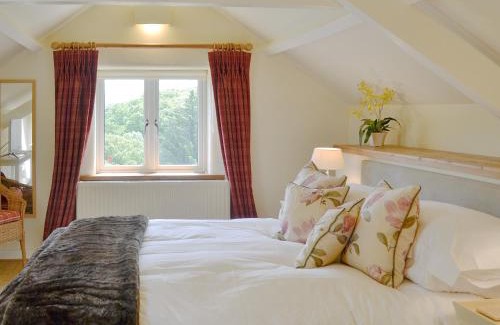 Dartmeet House | Fisherman's Cottage - The Nook