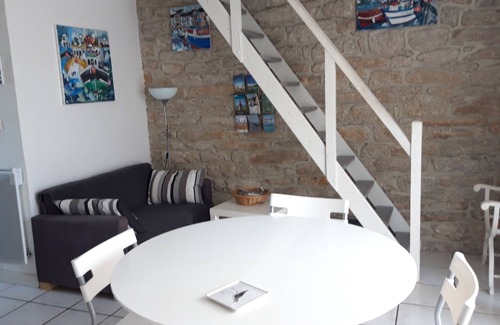 Kerroch House | Fisherman's house, on the port of Kerroch, 3 minutes' walk from the beach!
