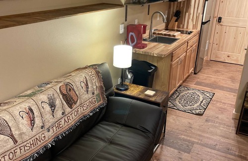 Kenai Apartment | Fisherman's Quarters