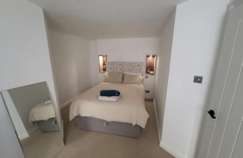 West Bay Apartment | Fishermans Locker