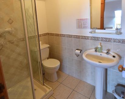 Downings Bed & Breakfast | Fishermans Village with Sea Views