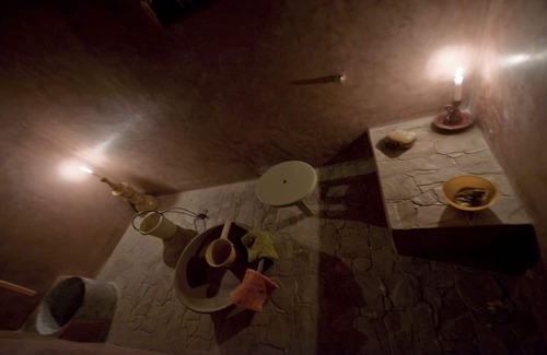 Tnine Aglou Cabin | Fishermen's caves in southern Morocco: Atlantic Troglo, Troglo Dune, Bato Tro