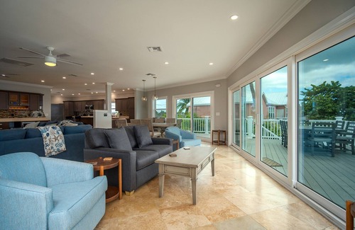 Big Pine Key House | Fishermen`s Paradise | Waterfront home with huge pool, 220-foot dock & gorgeous interior