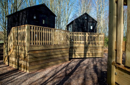 Dilton Marsh Apartment | Fishing Break - Woodland Hut - Cuckoo