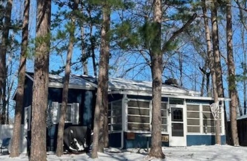 Buchanan Cabin | Fishing cabin on Coast Guard Road in Buchanan.