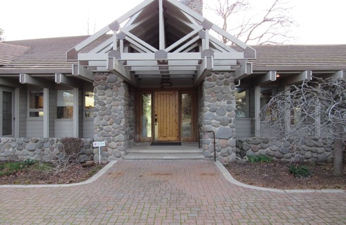 Red Bluff Cabin | Fishing Cabin on the Sacramento River, dock provided
