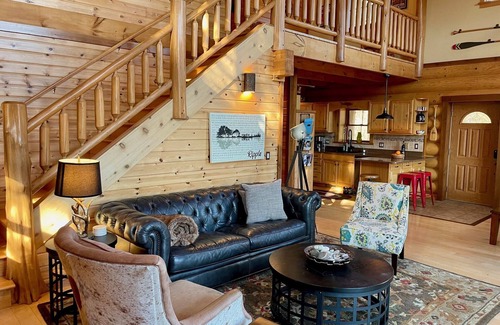 Leland House | Fishtown Lodge - Cozy Leland Log Cabin Home - Quiet location but close to town