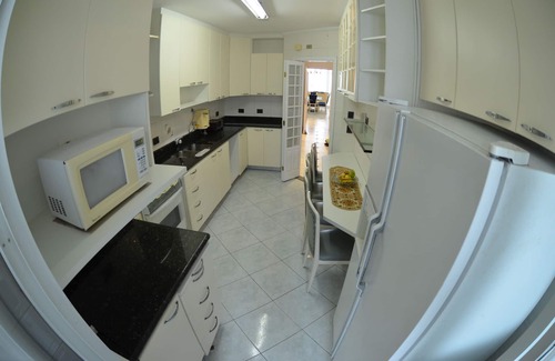 Pitangueiras Apartment | Fit Front Total Pitangueiras. In the street of the beach. 3 bedrooms 2 suites 2 garages
