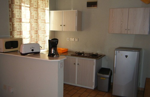 Camp Bestel Apartment | FITA RESIDENCE - 721 ft², European management, T/Biches 1.3km, sea view, swimming pool, Tourism Authority standards, A/C, Wi-Fi, terrace, SECURITY: CCTV, safe box, alarm